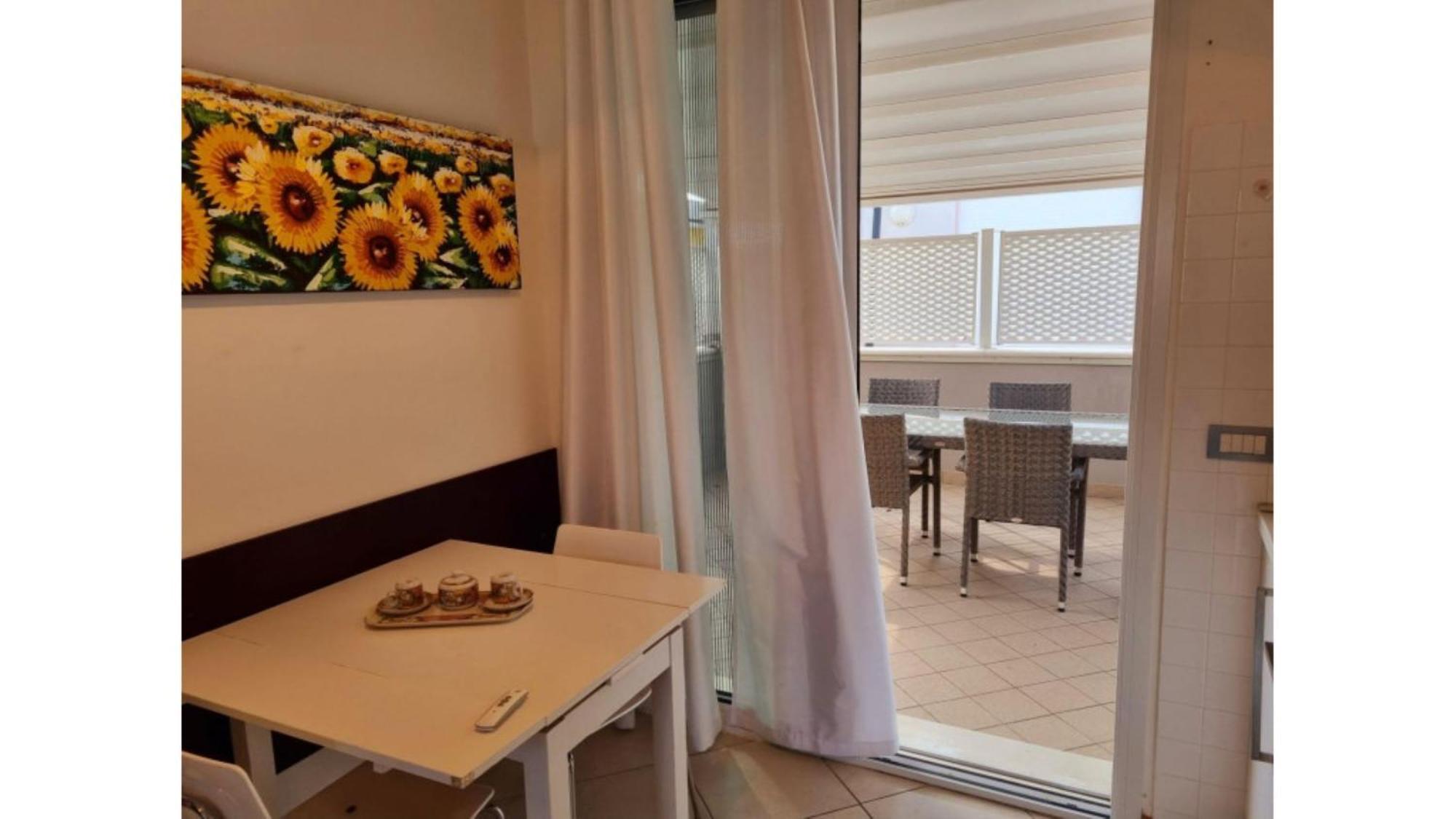 Well Equipped Apartment With Pool - Beahost Bibione Esterno foto